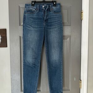 Old Navy Women's Straight Leg Blue Jeans